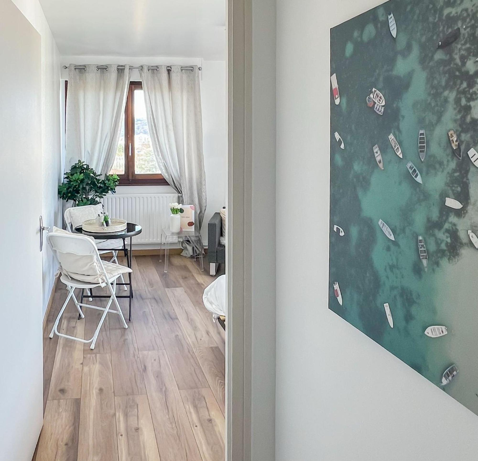 Mont Royal Balcon Et Piscine Apartment Annecy Exterior photo